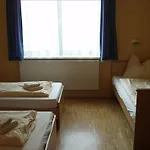 호텔 Jufa 3*