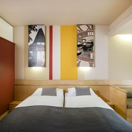 Jufa Hotel 3*