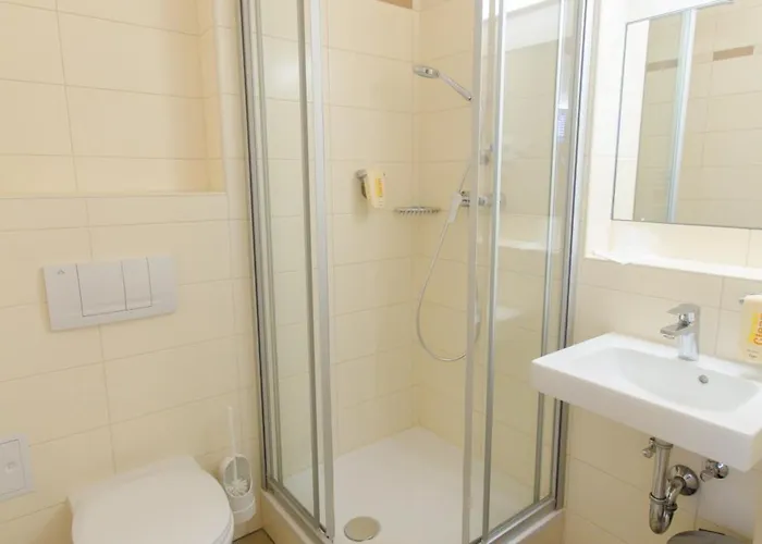 Готель Jufa Грац