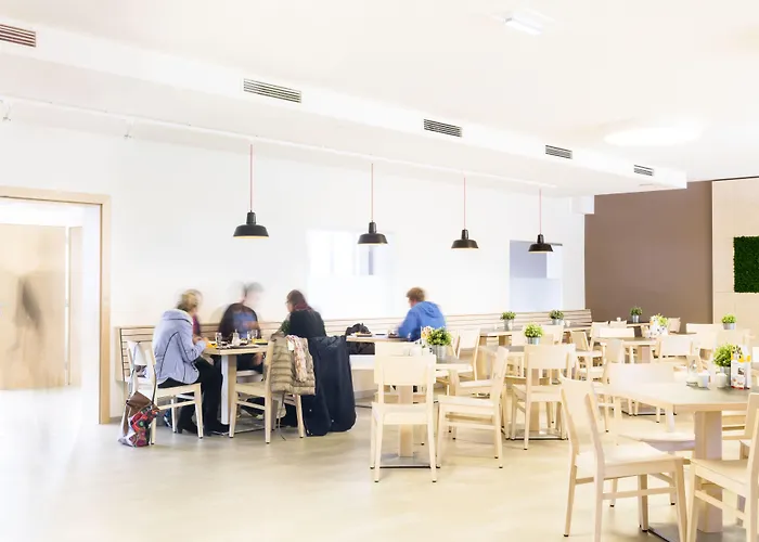 Jufa Готель 3*