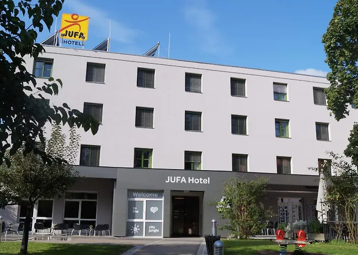 Jufa 3*